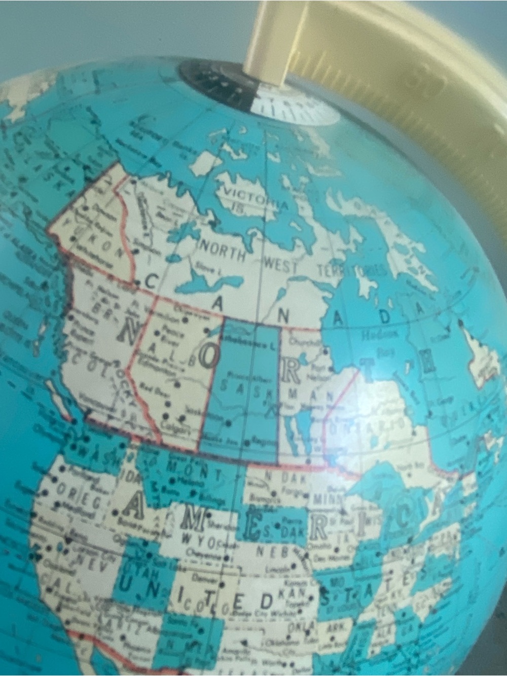 Vintage 1960s Ohio Art Co Tin Litho World Globe Landmark Base Mid-Century Toy" - Picture 3 of 9